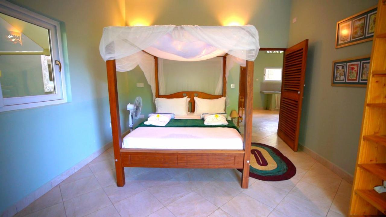 The Pool House & The Colobus House, Bella Seaview, Diani Beach, Kenya Exterior photo