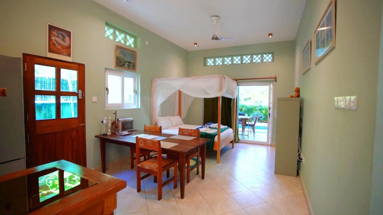 The Pool House & The Colobus House, Bella Seaview, Diani Beach, Kenya Exterior photo