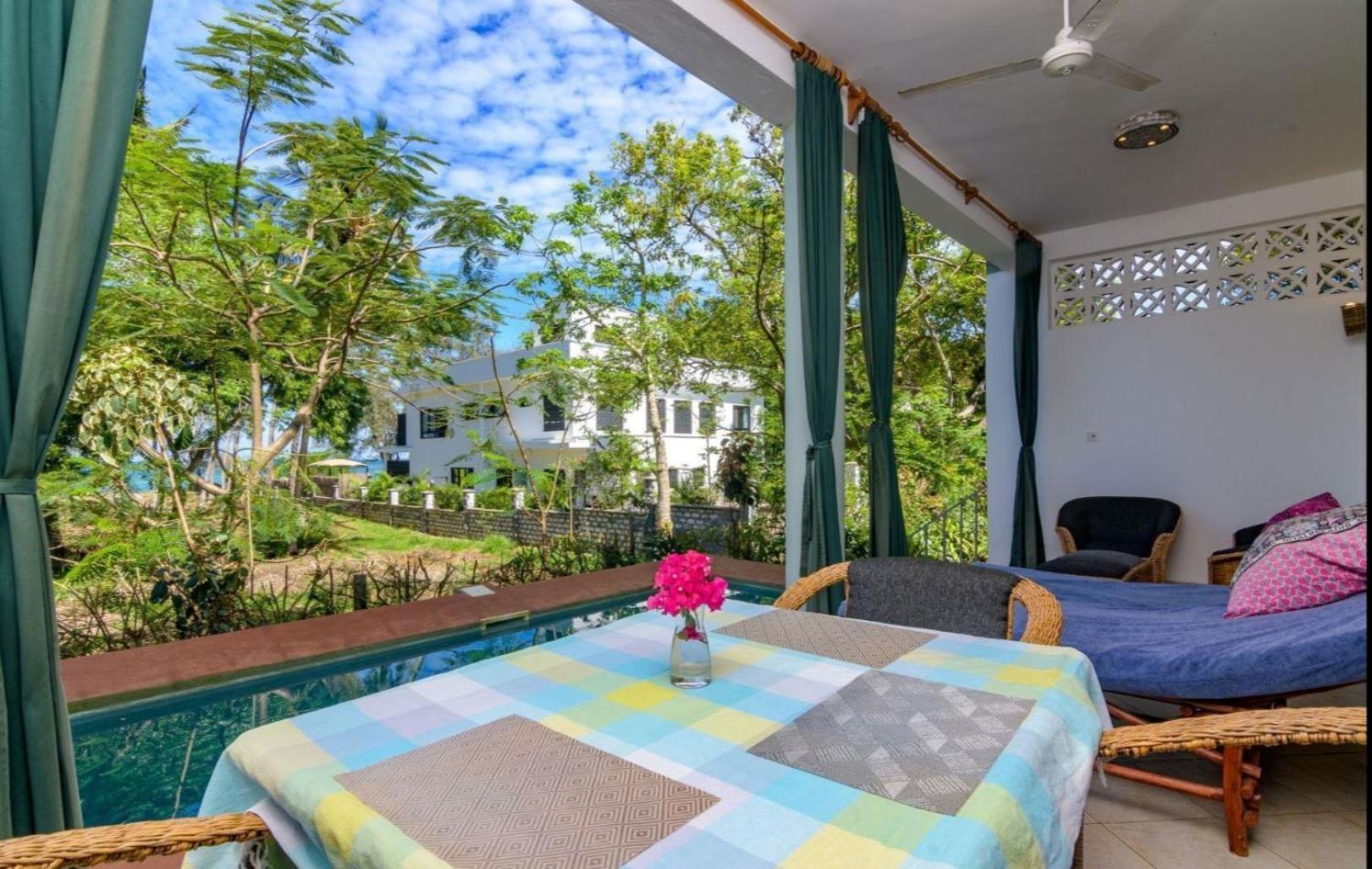 The Pool House & The Colobus House, Bella Seaview, Diani Beach, Kenya Exterior photo